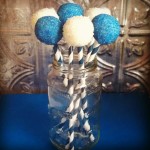 BlueWhiteCakePops01