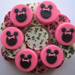 PinkMinnieMickeyOreos